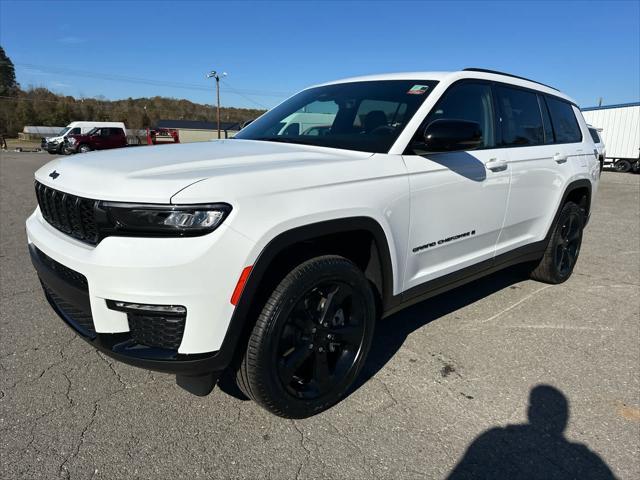 new 2025 Jeep Grand Cherokee L car, priced at $49,825