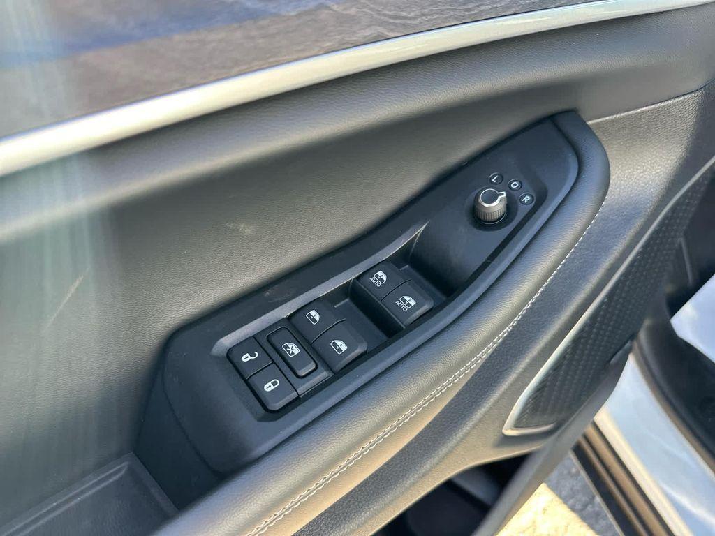 new 2025 Jeep Grand Cherokee L car, priced at $48,965