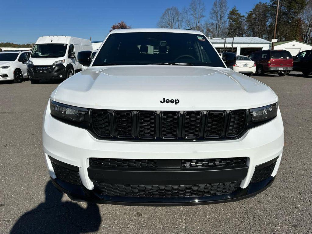 new 2025 Jeep Grand Cherokee L car, priced at $48,965