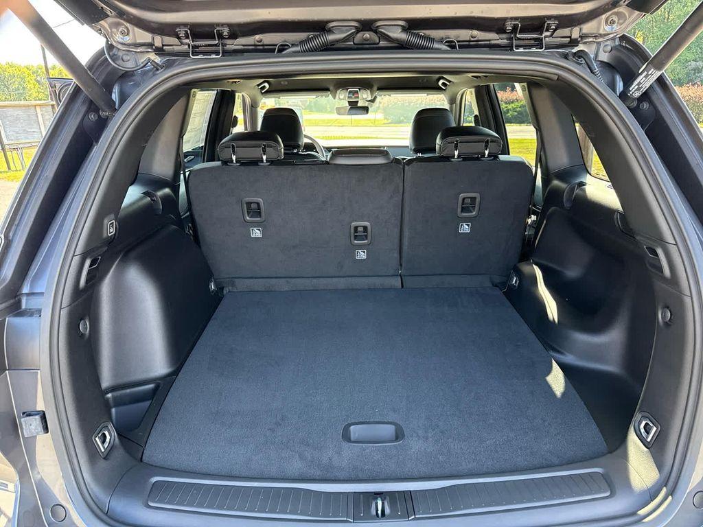 new 2025 Jeep Grand Cherokee car, priced at $42,987