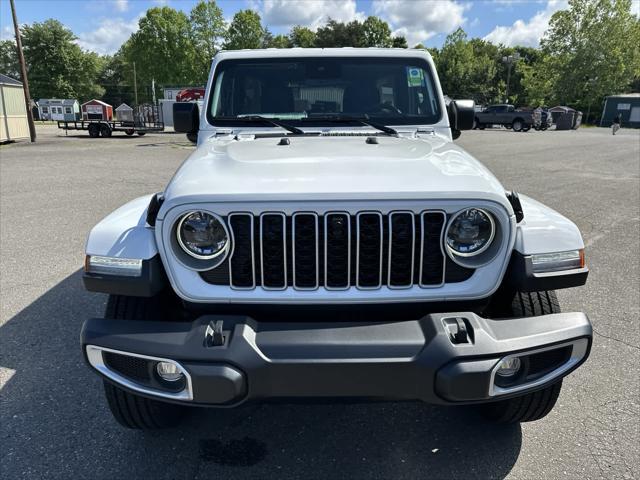 new 2024 Jeep Wrangler car, priced at $59,740