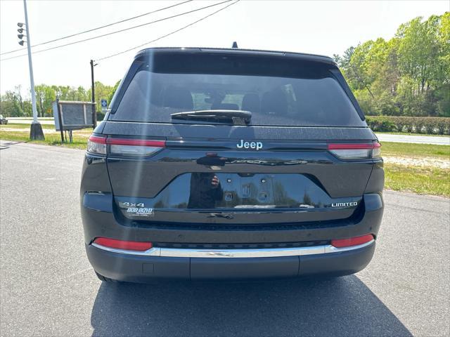 used 2024 Jeep Grand Cherokee car, priced at $38,999
