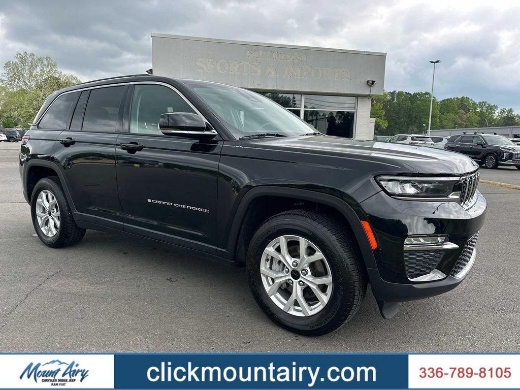 used 2024 Jeep Grand Cherokee car, priced at $34,197