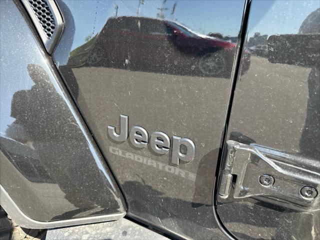 new 2025 Jeep Gladiator car, priced at $54,365