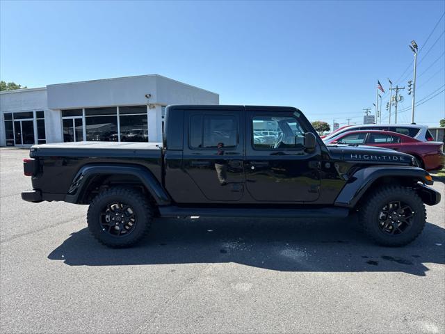 new 2025 Jeep Gladiator car, priced at $54,365