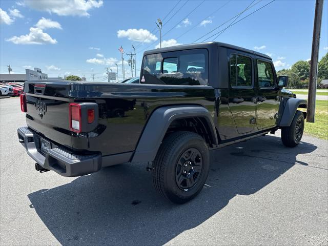 new 2025 Jeep Gladiator car, priced at $41,986