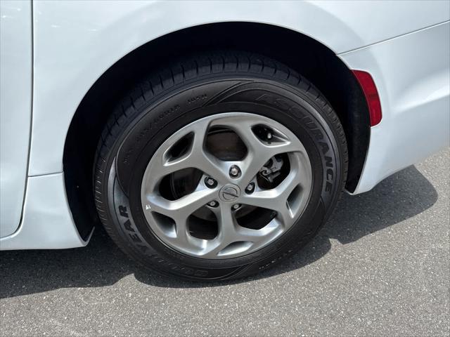 used 2023 Chrysler Pacifica car, priced at $29,497