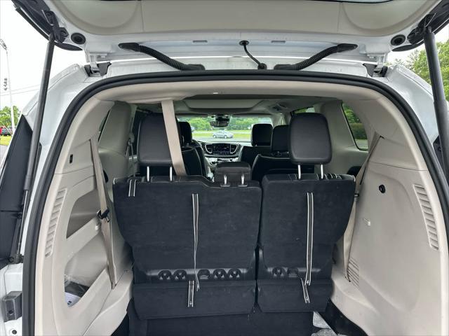 used 2023 Chrysler Pacifica car, priced at $31,999