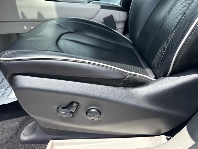 used 2023 Chrysler Pacifica car, priced at $29,497