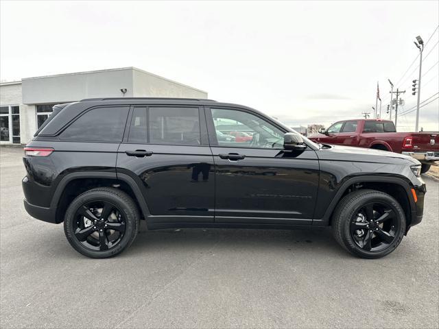 new 2024 Jeep Grand Cherokee car, priced at $50,170