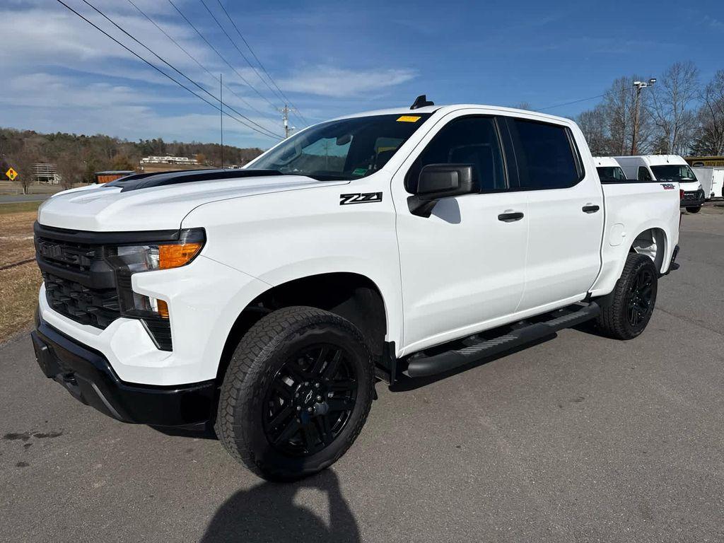 used 2024 Chevrolet Silverado 1500 car, priced at $40,897