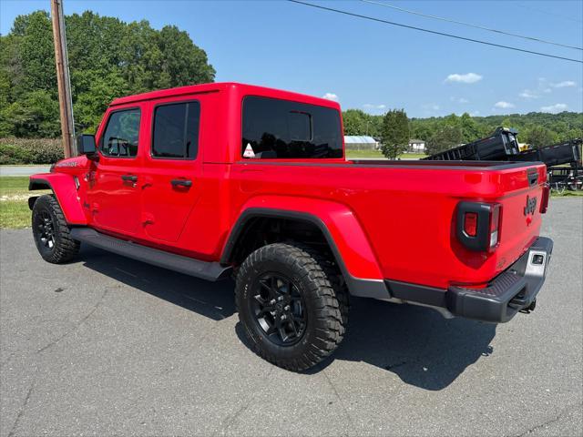 new 2025 Jeep Gladiator car, priced at $49,592