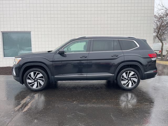 new 2025 Volkswagen Atlas car, priced at $47,625