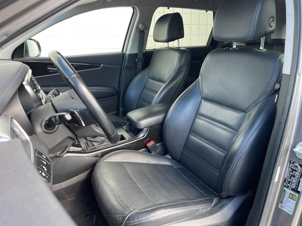 used 2017 Kia Sorento car, priced at $12,631