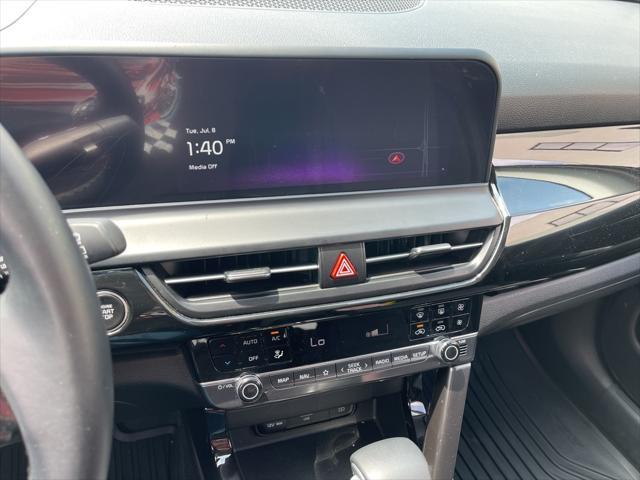 used 2024 Kia Seltos car, priced at $26,995