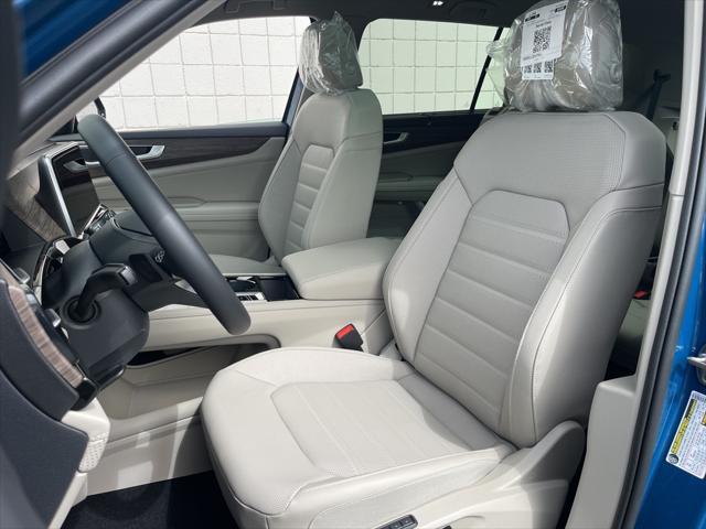new 2025 Volkswagen Atlas car, priced at $47,170