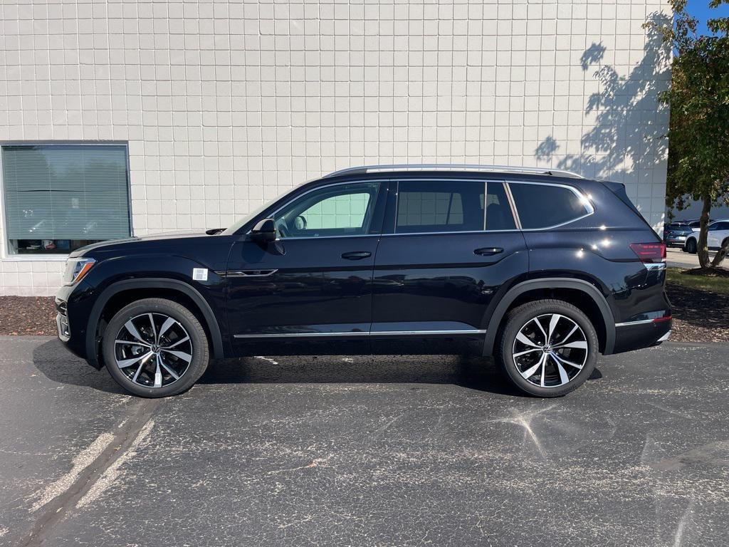 new 2026 Volkswagen Atlas car, priced at $54,181