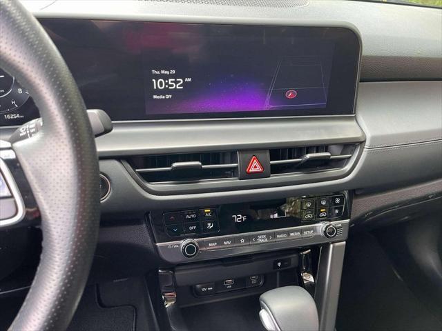 used 2024 Kia Seltos car, priced at $26,555