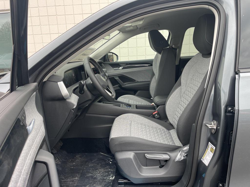 new 2025 Volkswagen Tiguan car, priced at $31,203