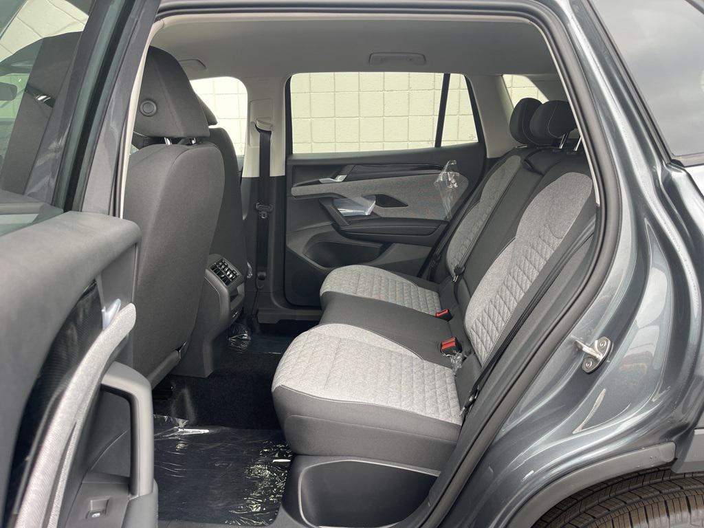 new 2025 Volkswagen Tiguan car, priced at $31,203