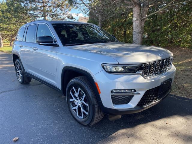 used 2024 Jeep Grand Cherokee car, priced at $43,975