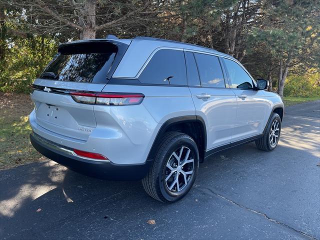 used 2024 Jeep Grand Cherokee car, priced at $43,975