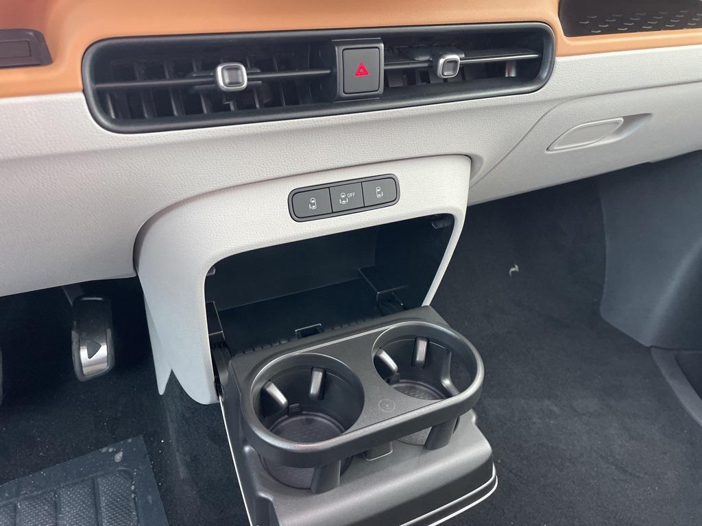 new 2025 Volkswagen ID. Buzz car, priced at $60,039