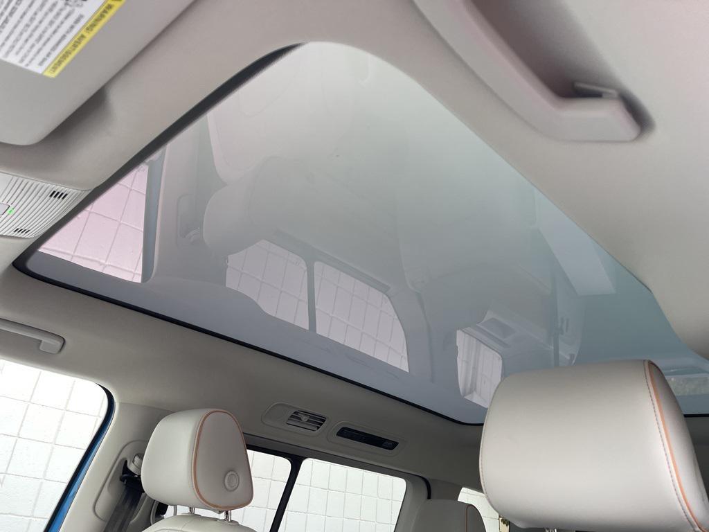 new 2025 Volkswagen ID. Buzz car, priced at $60,039