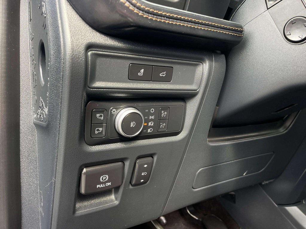 used 2022 Ford Expedition car, priced at $58,631