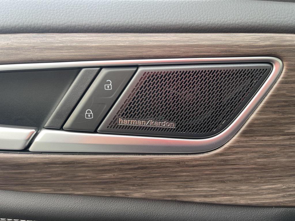 new 2026 Volkswagen Atlas car, priced at $54,118