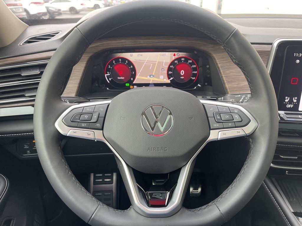 new 2026 Volkswagen Atlas car, priced at $54,118