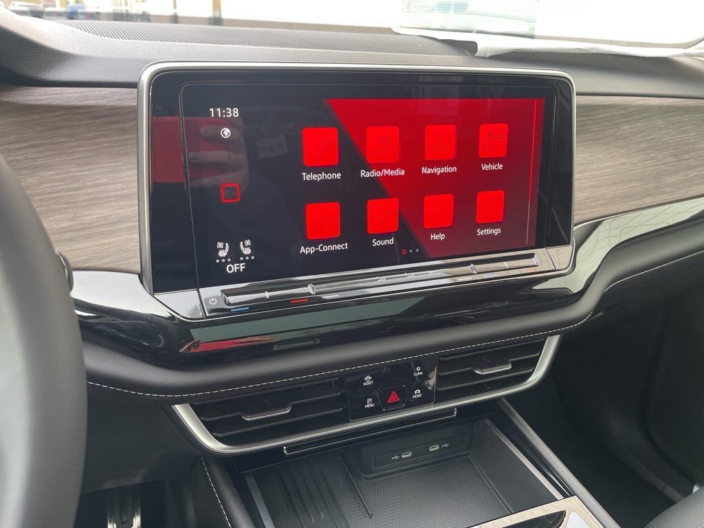 new 2026 Volkswagen Atlas car, priced at $54,118