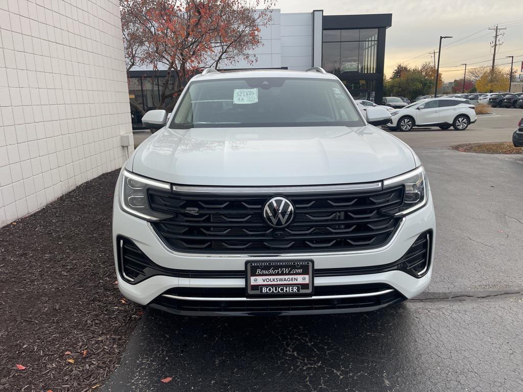 new 2026 Volkswagen Atlas car, priced at $54,118