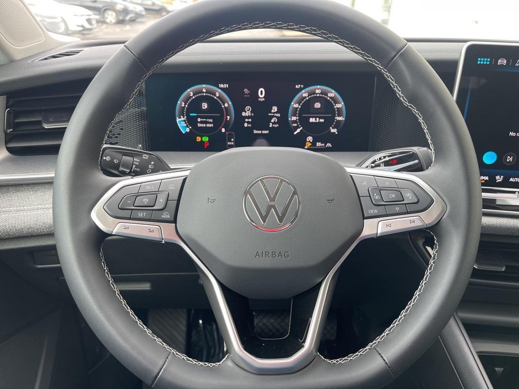 new 2026 Volkswagen Tiguan car, priced at $32,795