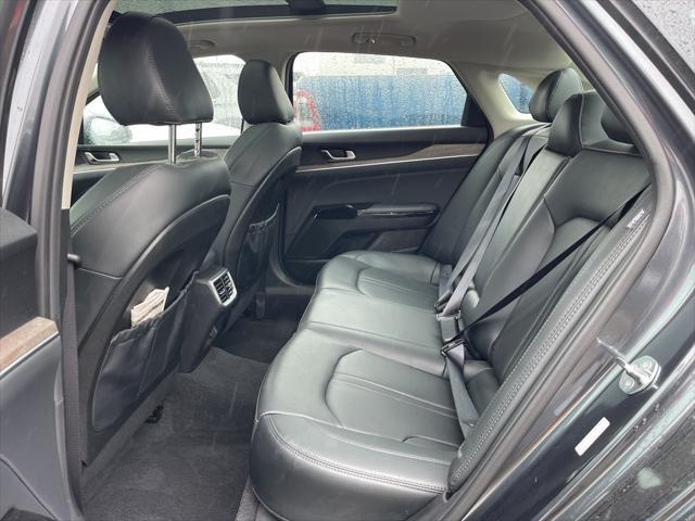 used 2024 Kia K5 car, priced at $28,995