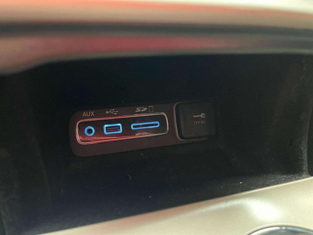 used 2017 Jeep Grand Cherokee car, priced at $16,418