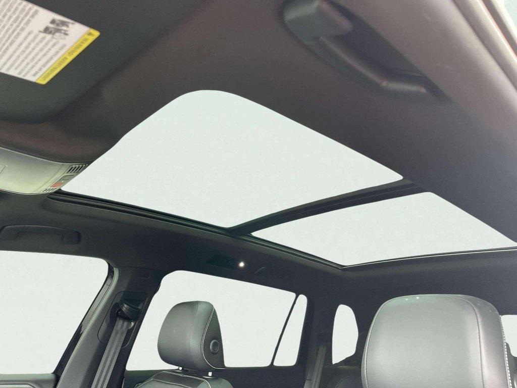 used 2024 Volkswagen Tiguan car, priced at $32,857