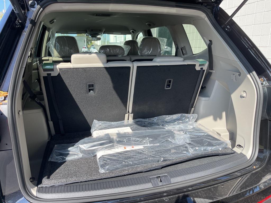 new 2026 Volkswagen Atlas car, priced at $40,745