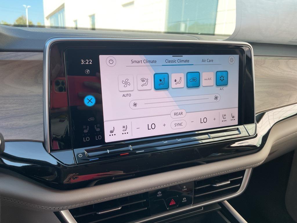 new 2026 Volkswagen Atlas car, priced at $40,745