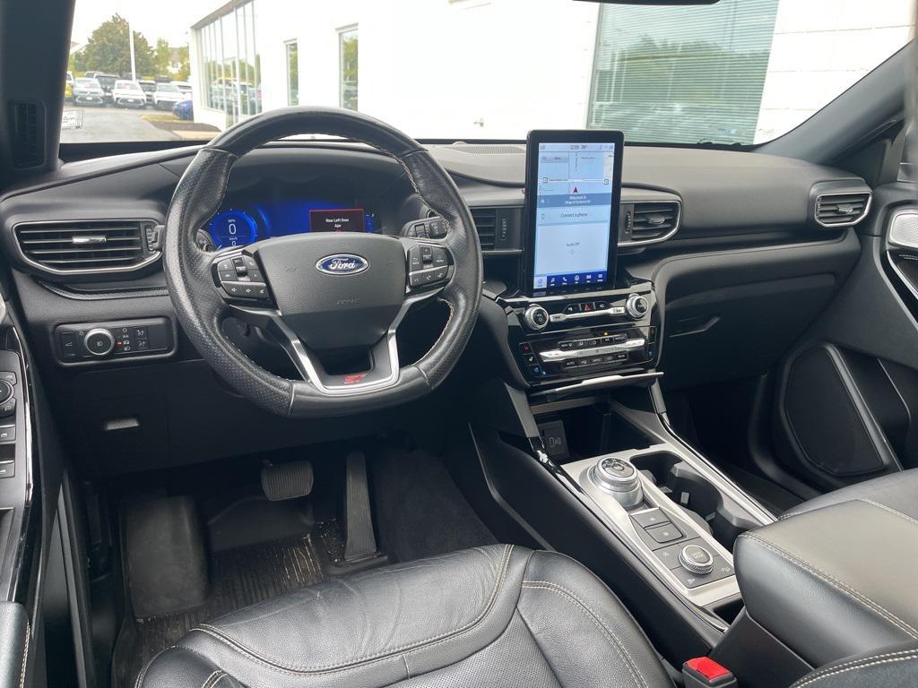 used 2022 Ford Explorer car, priced at $38,335