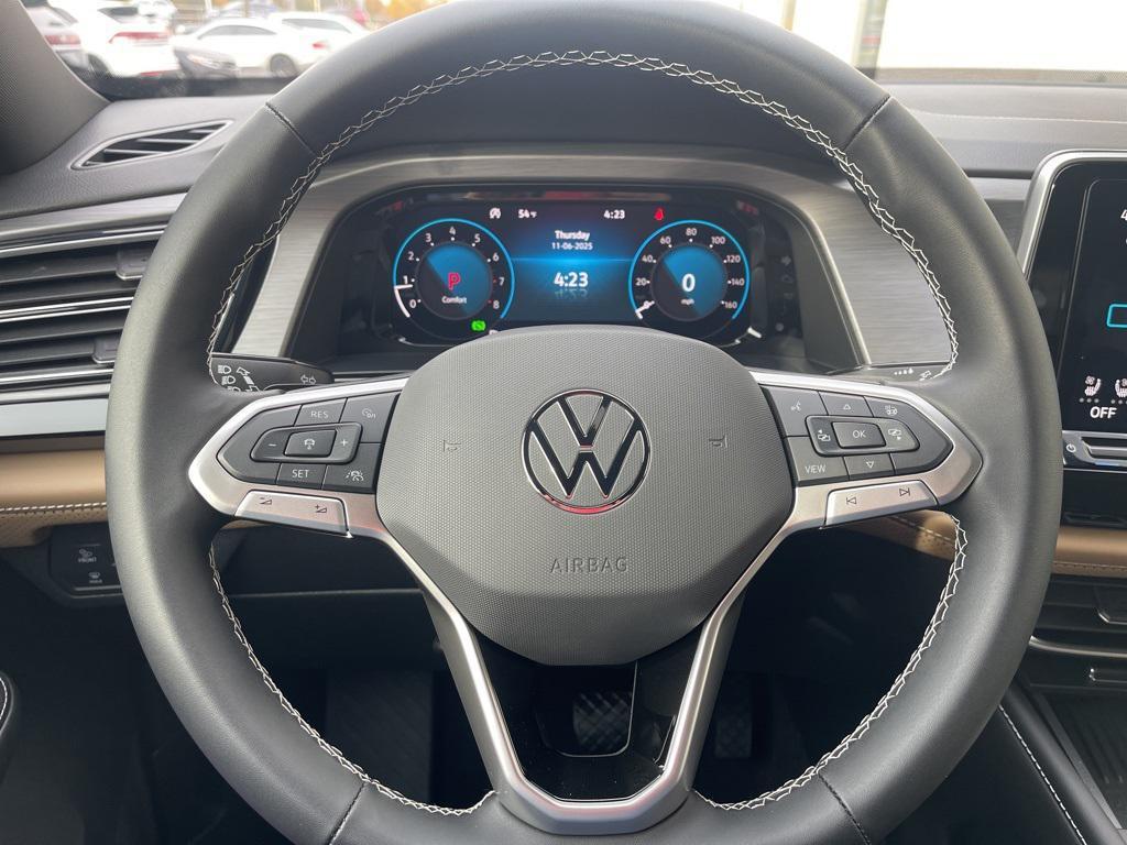 new 2026 Volkswagen Atlas Cross Sport car, priced at $38,768