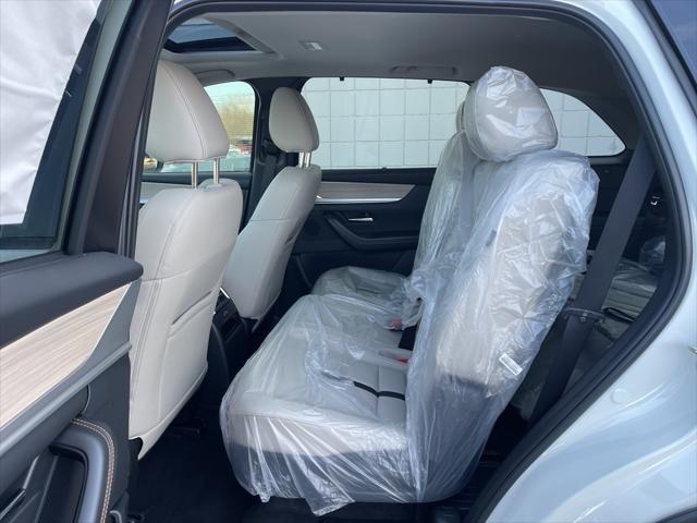 new 2025 Mazda CX-90 car, priced at $42,080