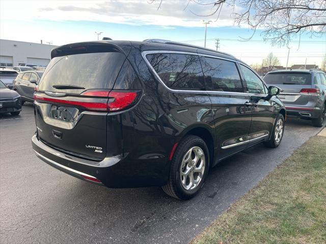 used 2021 Chrysler Pacifica car, priced at $35,645