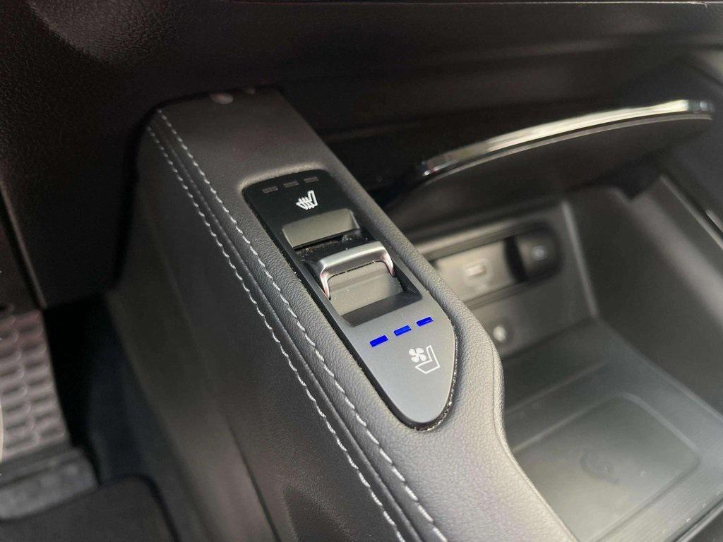 used 2022 Kia Telluride car, priced at $40,756