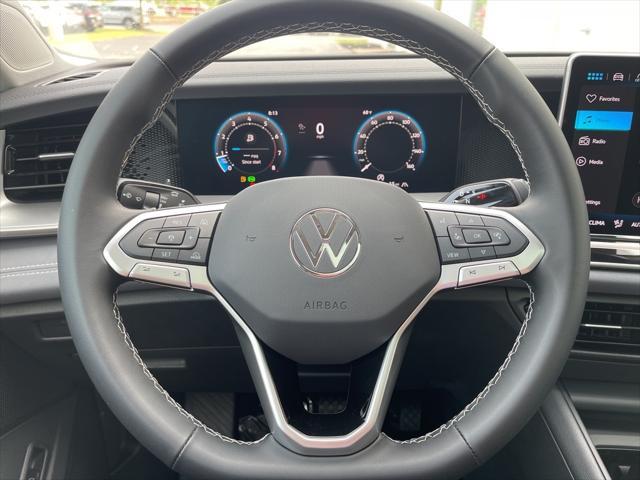 new 2025 Volkswagen Tiguan car, priced at $34,534