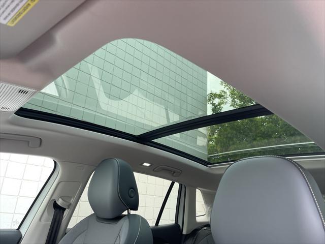 new 2025 Volkswagen Tiguan car, priced at $34,534