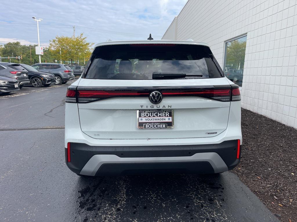 new 2025 Volkswagen Tiguan car, priced at $36,994