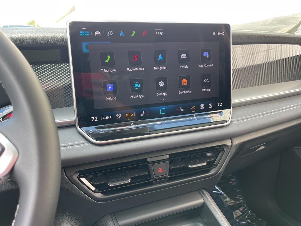 new 2025 Volkswagen Tiguan car, priced at $36,994