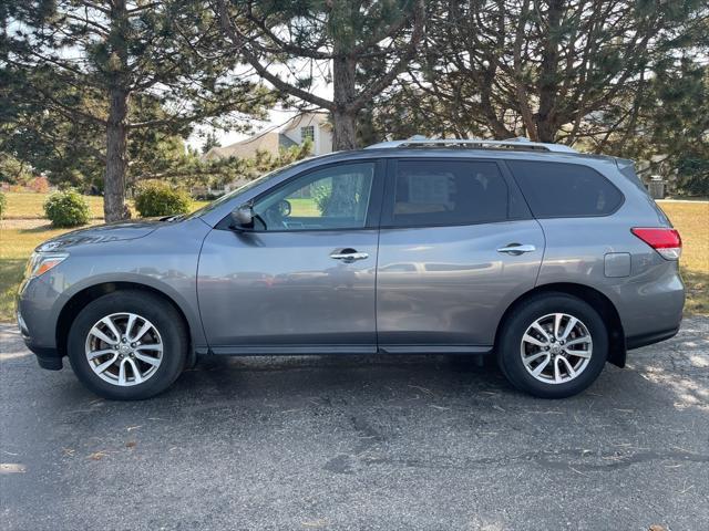 used 2016 Nissan Pathfinder car, priced at $14,115