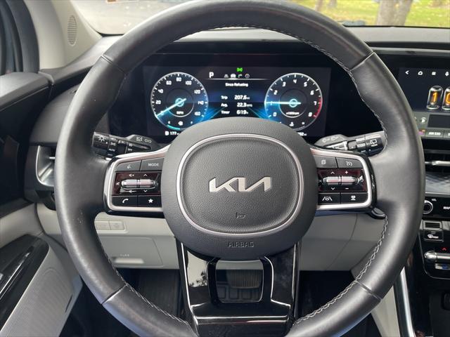 used 2022 Kia Carnival car, priced at $42,967